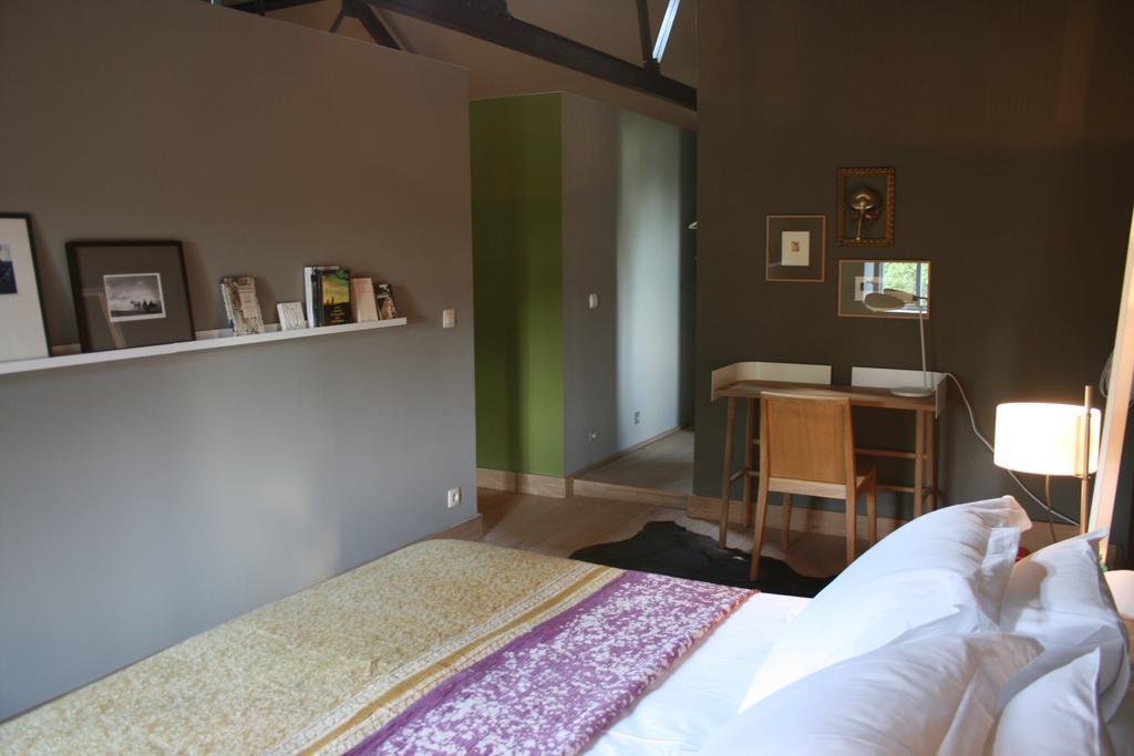 B&B La Chambre D'A Cote Aische-en-Refail Bagian luar foto