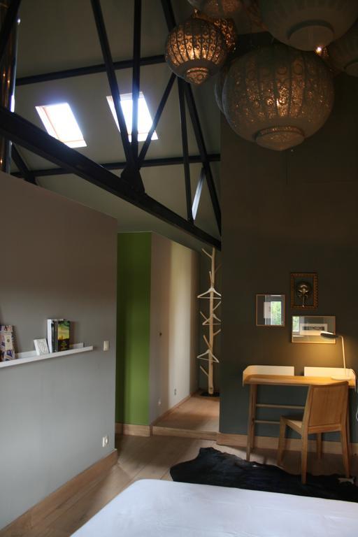 B&B La Chambre D'A Cote Aische-en-Refail Bagian luar foto