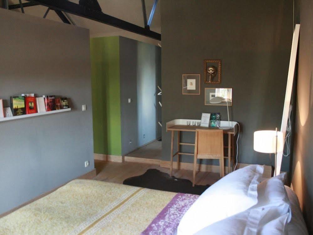 B&B La Chambre D'A Cote Aische-en-Refail Bagian luar foto